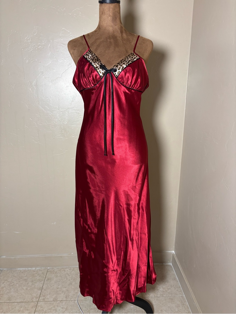 Cinema Etoile Vintage Nightgown NWOT Red Satin Chemise Leopard Slip